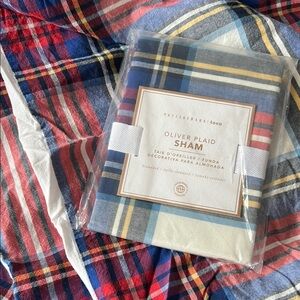 Pottery Barn Teen Oliver Plaid Sham Full/Queen duvet, twin duvet and 3 shams.